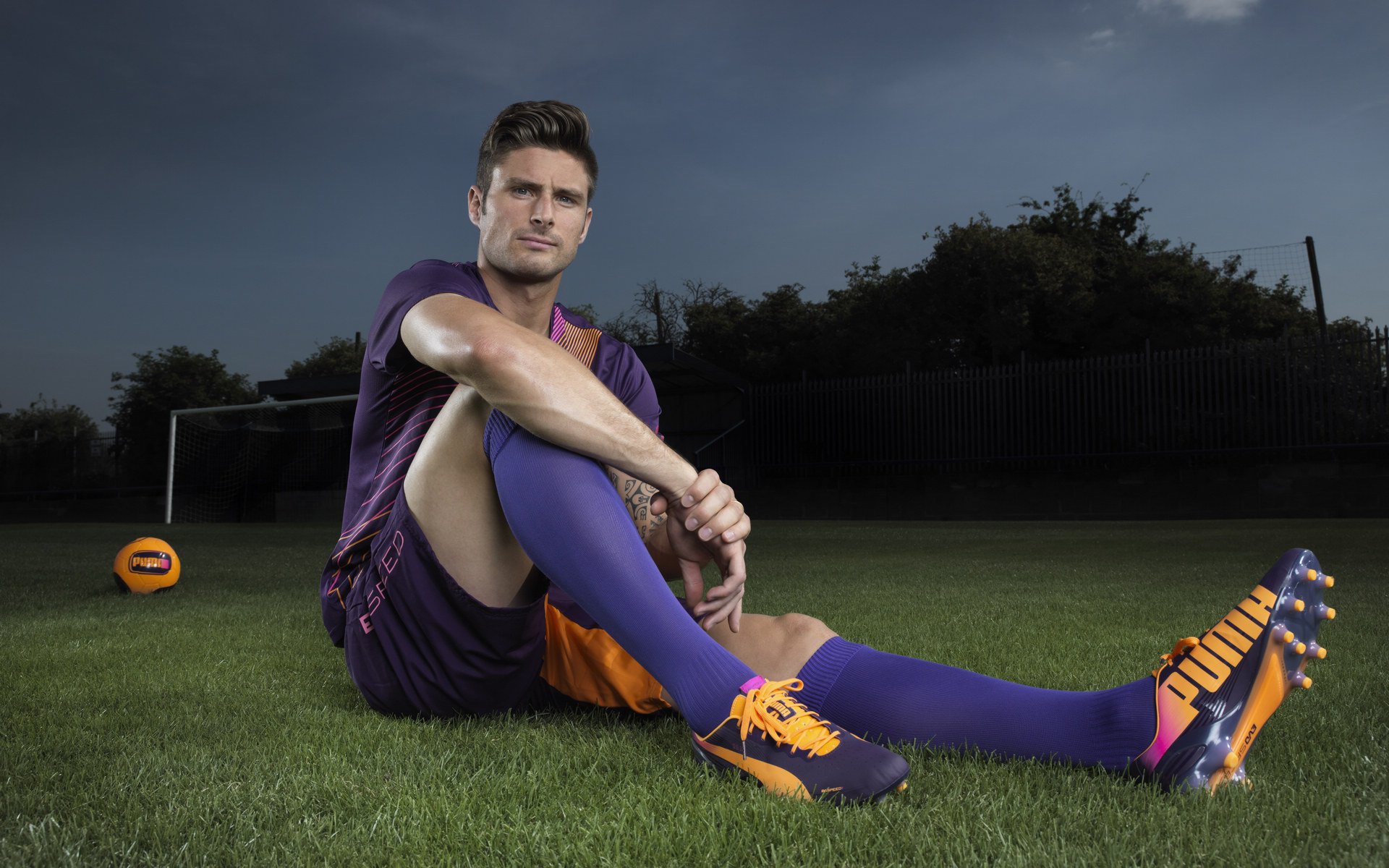 西甲教练团队使用情绪识别设备评估战术理解负荷阈值,情绪识别量表